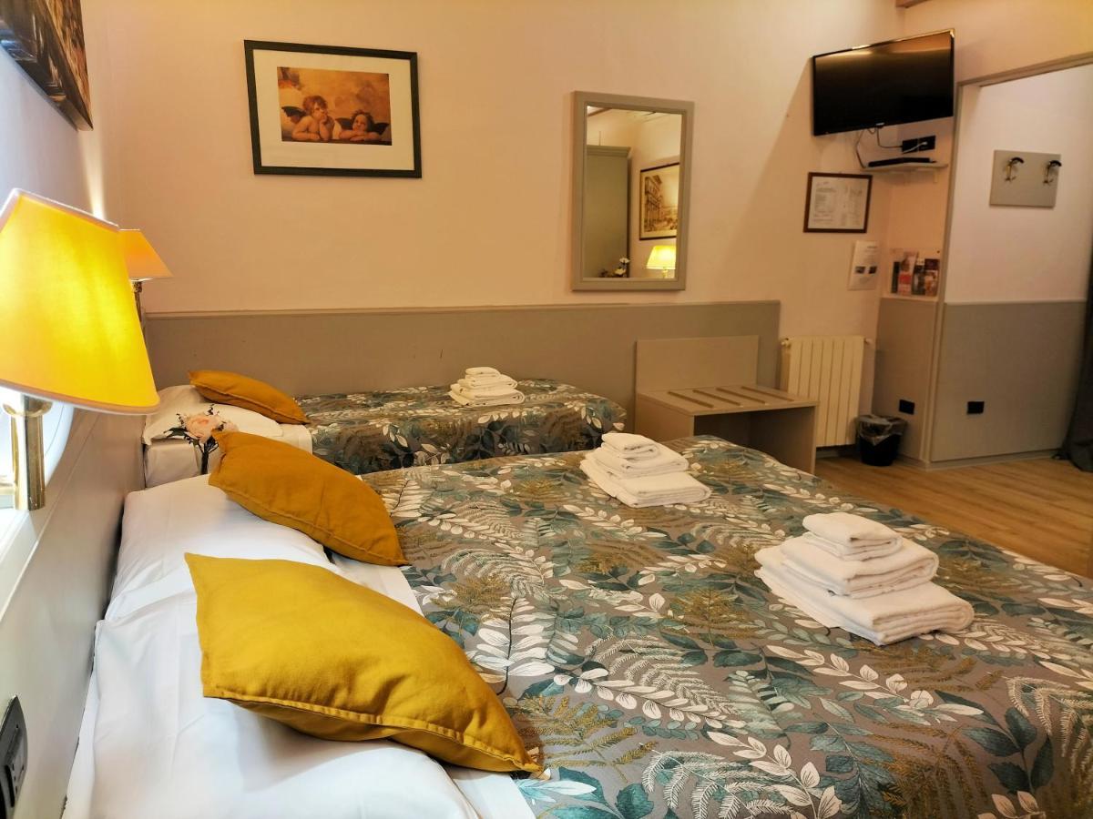 Hotel Camilla Firenze Bagian luar foto