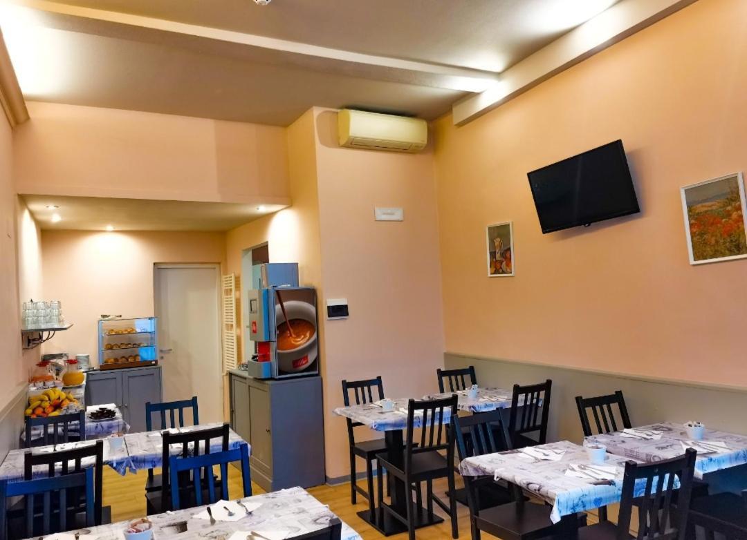 Hotel Camilla Firenze Bagian luar foto